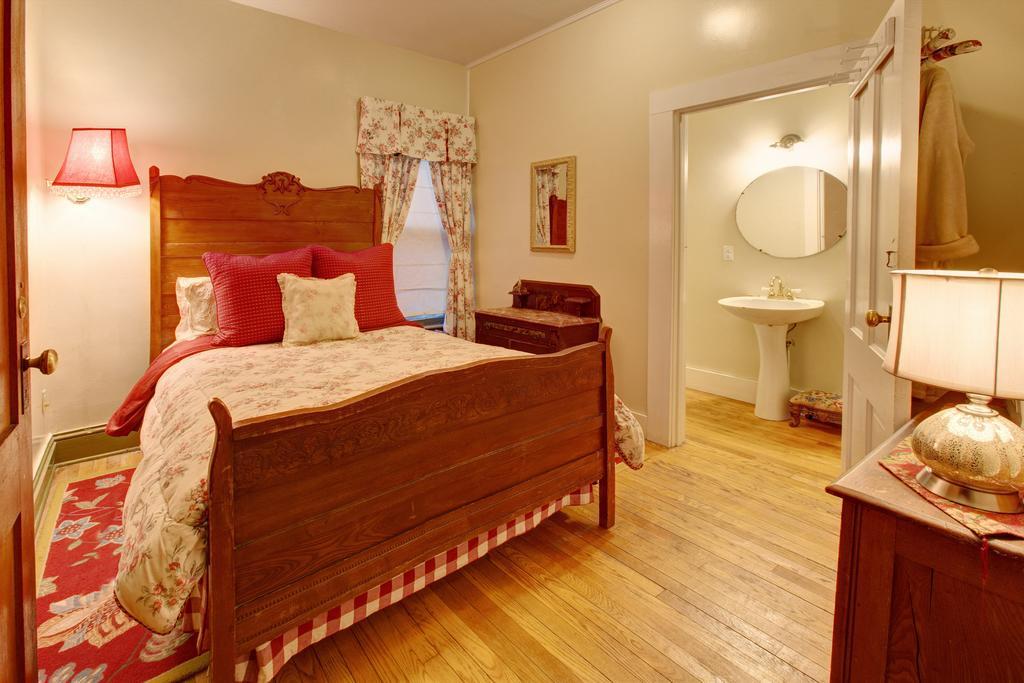 Margaretville Mountain Inn B&B Eksteriør bilde